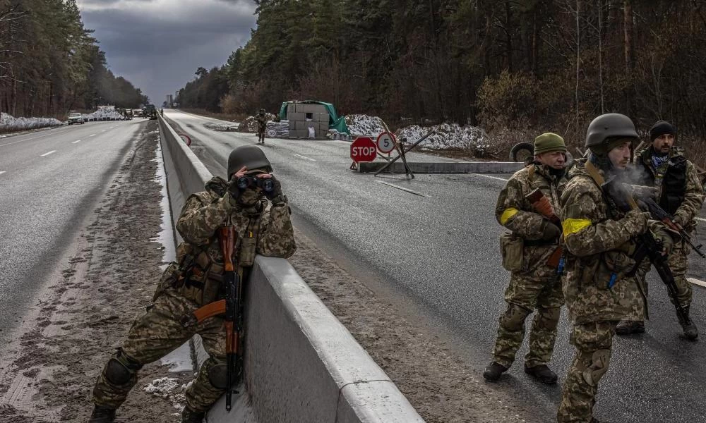 Πόλεμος στην Ουκρανία: Πλησίασαν τον πρόεδρο της Νότιας Αφρικής να παίξει διαμεσολαβητικό ρόλο